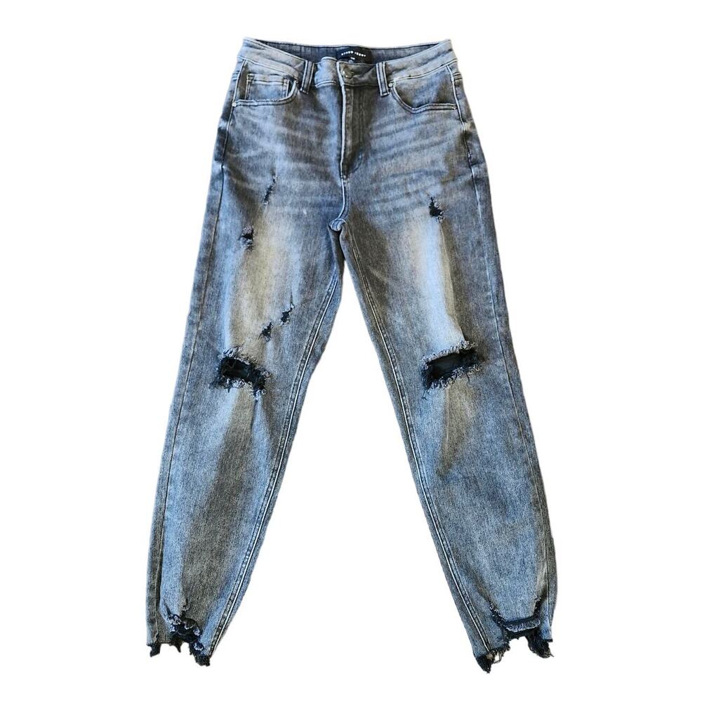 Risen Skinny Jeans Size 7/28 Black High Rise Distressed Stretch Denim